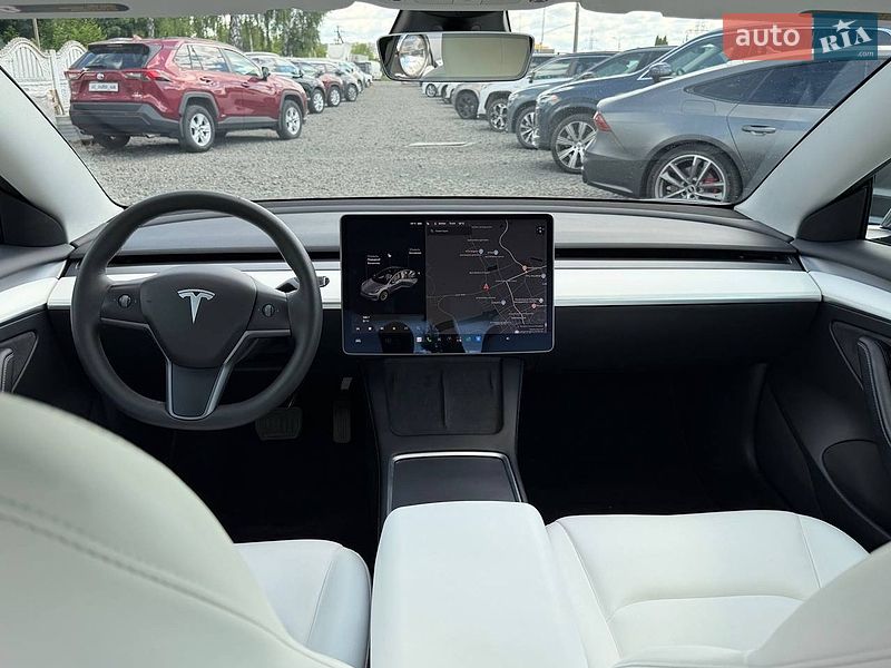 Седан Tesla Model 3 2021 в Хмельницком