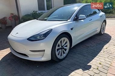 Седан Tesla Model 3 2021 в Одессе