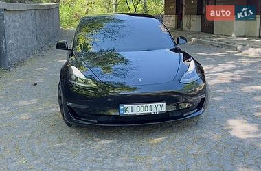Седан Tesla Model 3 2022 в Києві