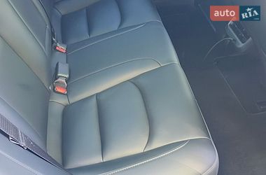 Седан Tesla Model 3 2022 в Києві
