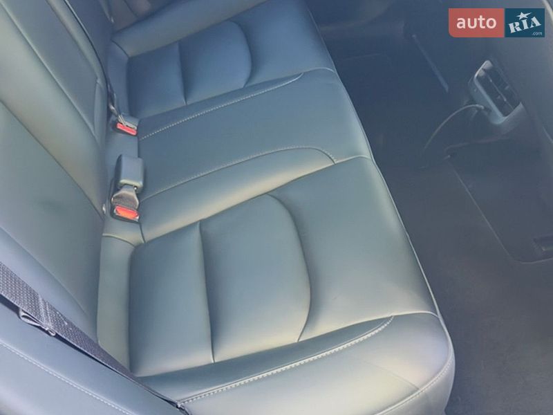 Седан Tesla Model 3 2022 в Києві