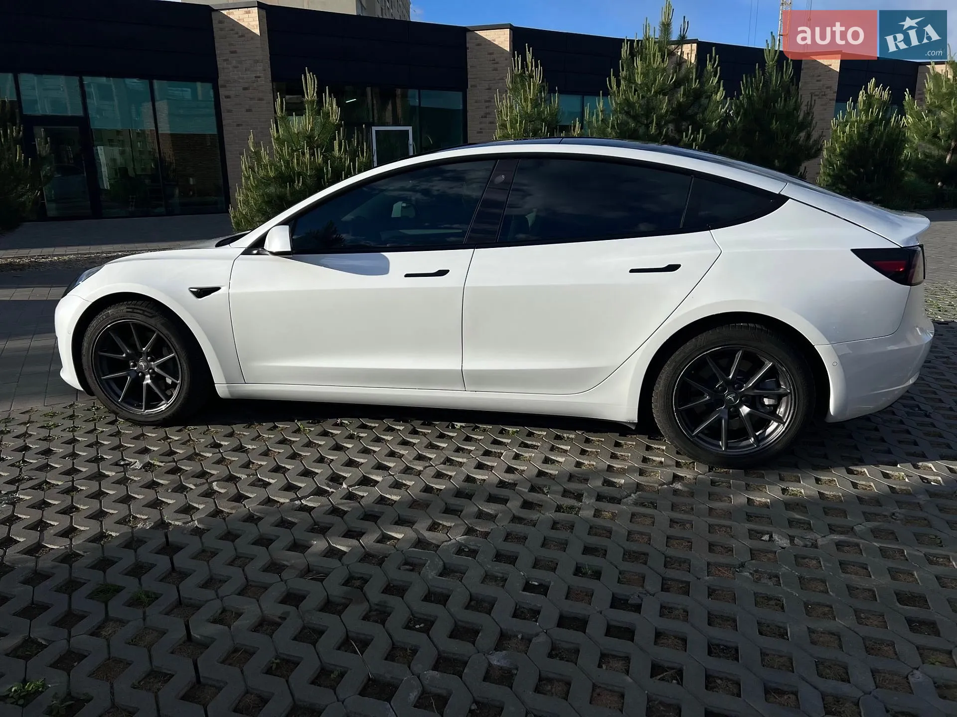 2021 Tesla Model 3 - мініатюра 2