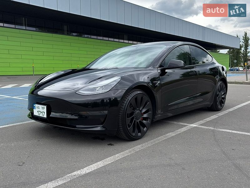 Седан Tesla Model 3 2022 в Киеве фото 3 Седан Tesla Model 3 2022 в Киеве