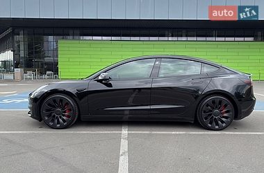Седан Tesla Model 3 2022 в Киеве фото 5 Седан Tesla Model 3 2022 в Киеве