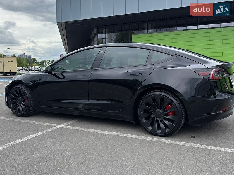 Седан Tesla Model 3 2022 в Киеве фото 6 Седан Tesla Model 3 2022 в Киеве