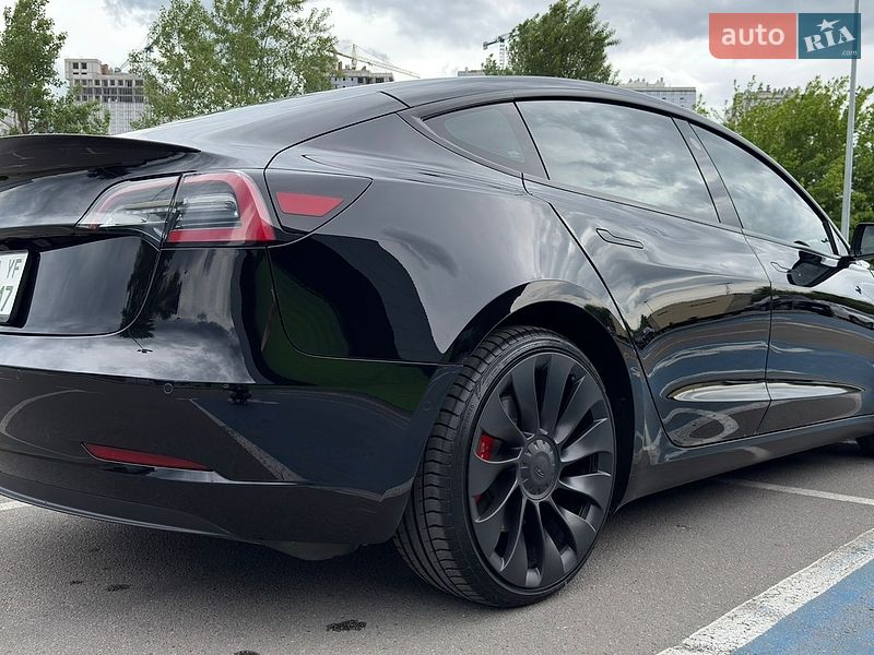 Седан Tesla Model 3 2022 в Киеве фото 15 Седан Tesla Model 3 2022 в Киеве