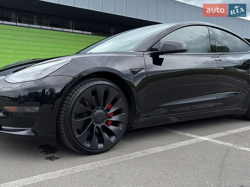 Седан Tesla Model 3 2022 в Киеве фото 17 Седан Tesla Model 3 2022 в Киеве