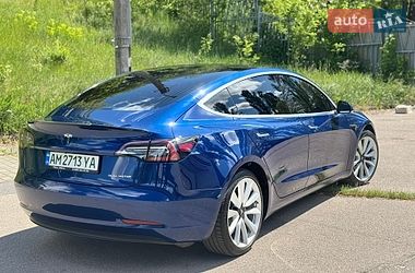 Седан Tesla Model 3 2019 в Житомире
