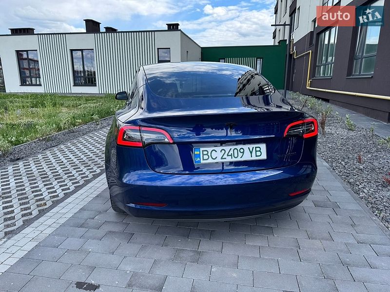 Седан Tesla Model 3 2022 в Львове фото 17 Седан Tesla Model 3 2022 в Львове