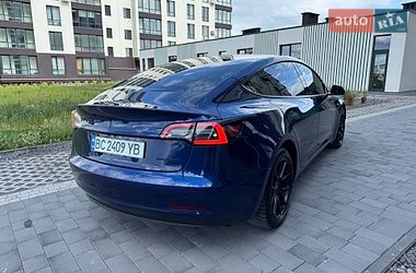 Седан Tesla Model 3 2022 в Львове фото 22 Седан Tesla Model 3 2022 в Львове