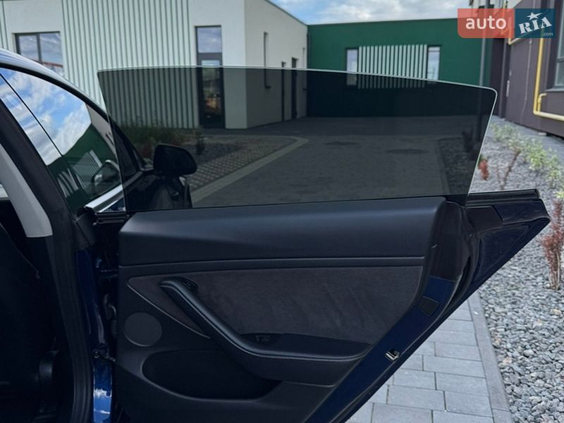 Седан Tesla Model 3 2022 в Львове фото 57 Седан Tesla Model 3 2022 в Львове