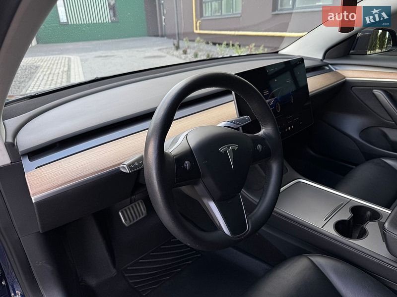 Седан Tesla Model 3 2022 в Львове фото 61 Седан Tesla Model 3 2022 в Львове
