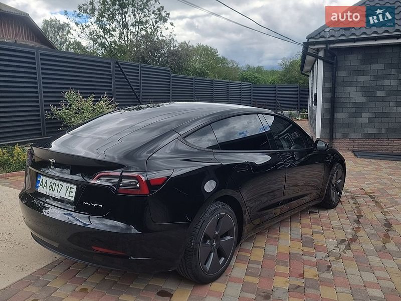 Седан Tesla Model 3 2023 в Житомирі фото 3 Седан Tesla Model 3 2023 в Житомирі