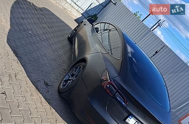 Седан Tesla Model 3 2021 в Киеве