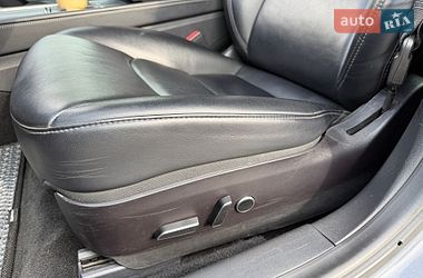 Седан Tesla Model 3 2021 в Киеве