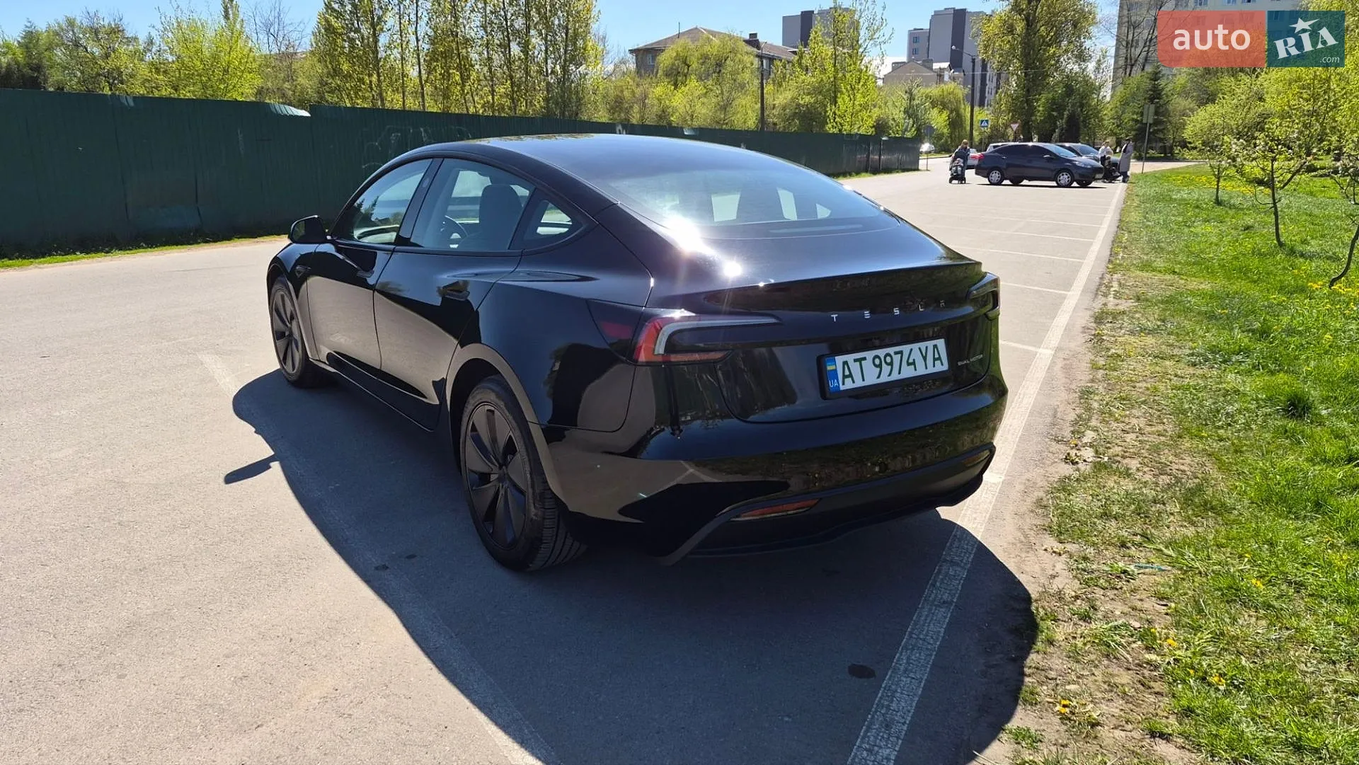 2024 Tesla Model 3 - мініатюра 4
