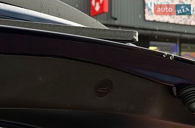 Седан Tesla Model 3 2022 в Чернигове