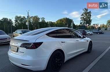 Седан Tesla Model 3 2022 в Харькове