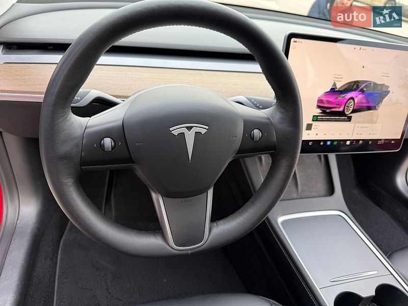 Седан Tesla Model 3 2022 в Одессе