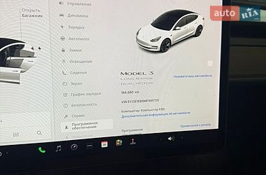 Седан Tesla Model 3 2021 в Львові
