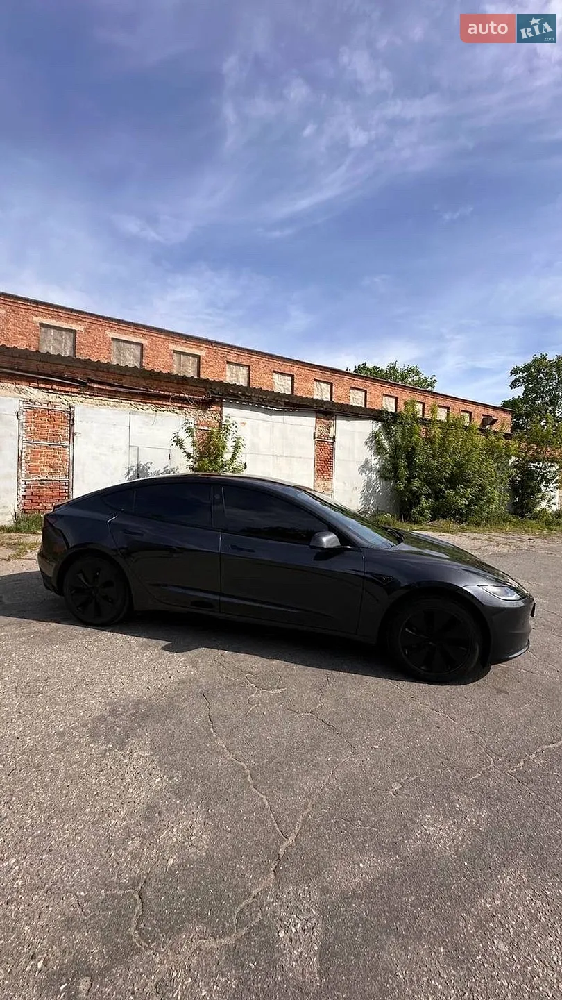 2025 Tesla Model 3 - мініатюра 6