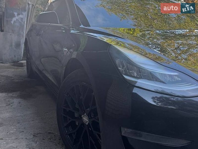 Седан Tesla Model 3 2019 в Харькове фото 4 Седан Tesla Model 3 2019 в Харькове