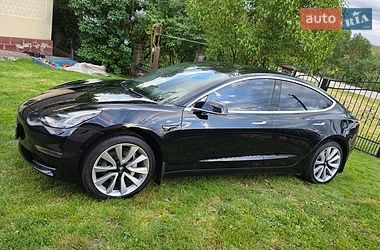 Седан Tesla Model 3 2019 в Тернополі фото 2 Седан Tesla Model 3 2019 в Тернополі