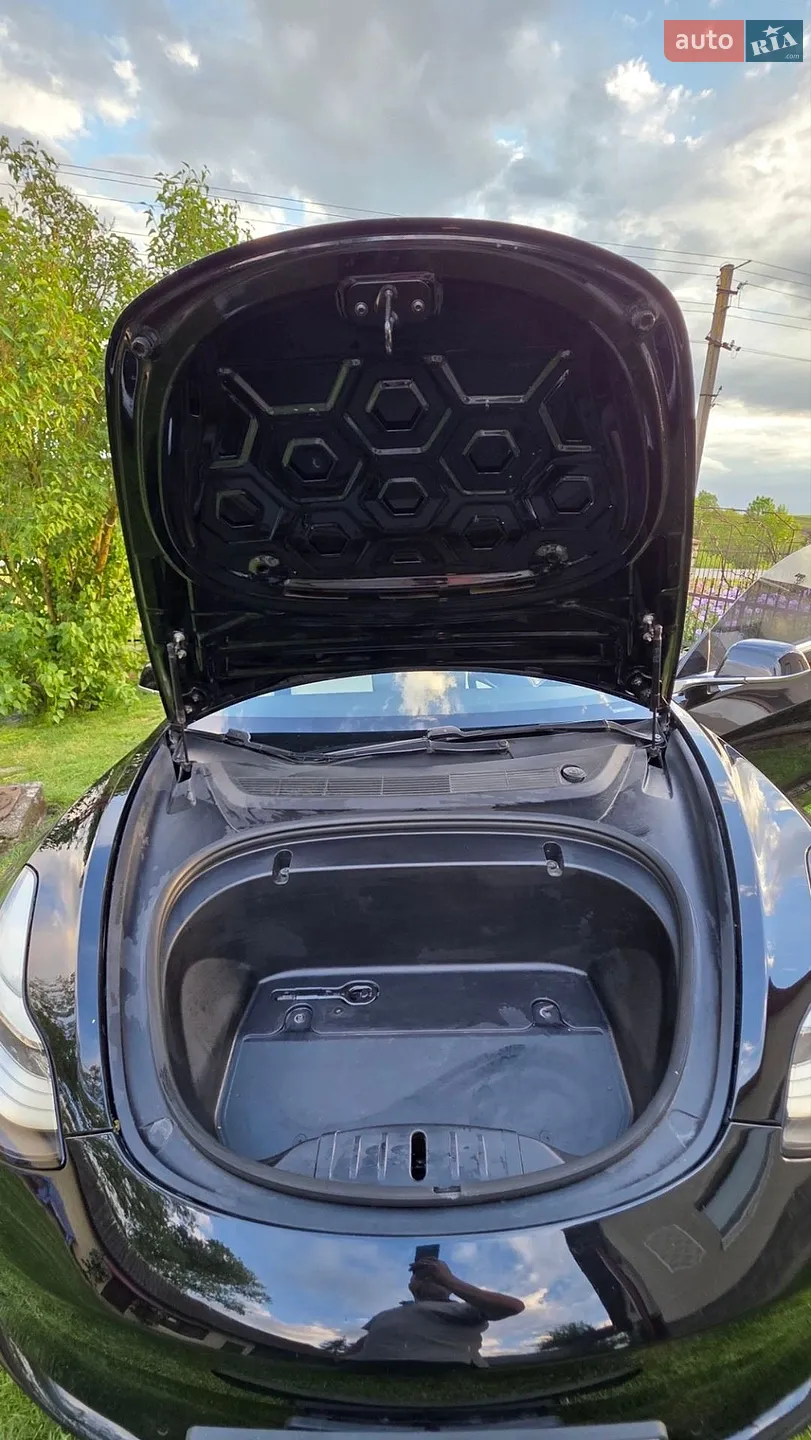 2019 Tesla Model 3 - мініатюра 9