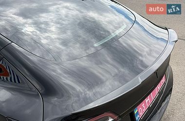 Седан Tesla Model 3 2022 в Луцьку