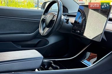Седан Tesla Model 3 2018 в Львове фото 19 Седан Tesla Model 3 2018 в Львове