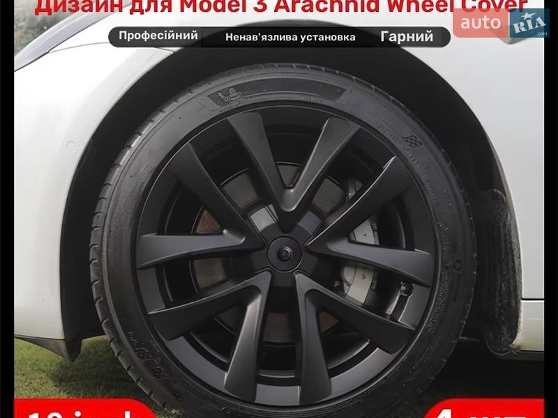 Седан Tesla Model 3 2018 в Львове