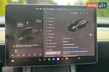 Седан Tesla Model 3 2022 в Луцьку