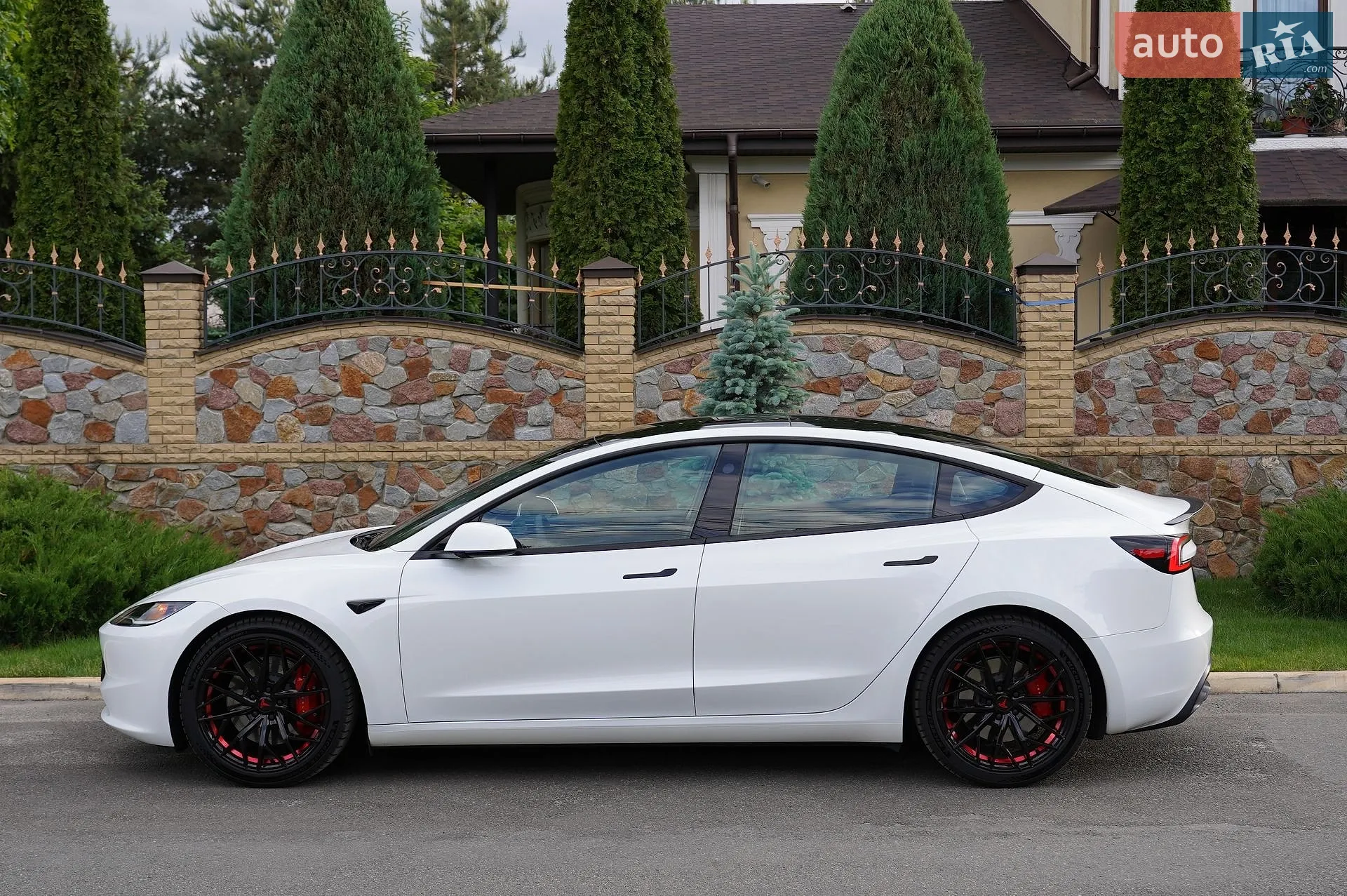 2024 Tesla Model 3 - мініатюра 9