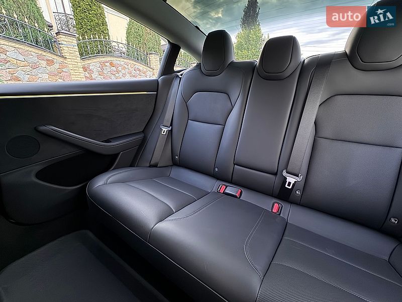Седан Tesla Model 3 2024 в Києві фото 26 Седан Tesla Model 3 2024 в Києві