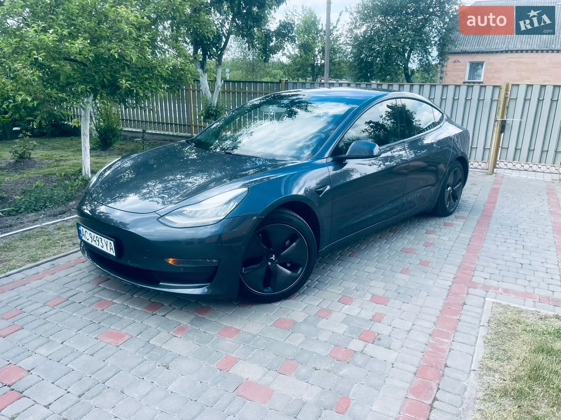 2018 Tesla Model 3 - мініатюра 3