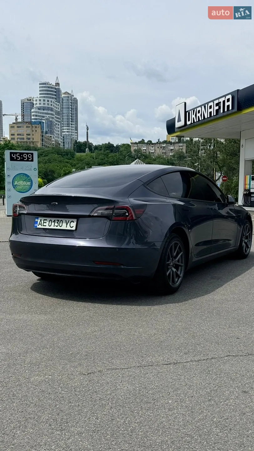 2022 Tesla Model 3 - мініатюра 3