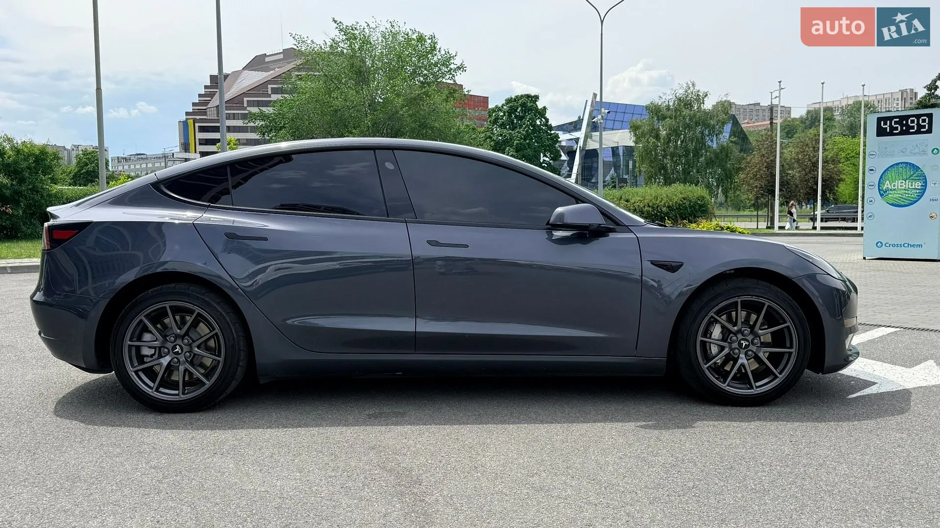 2022 Tesla Model 3 - мініатюра 4