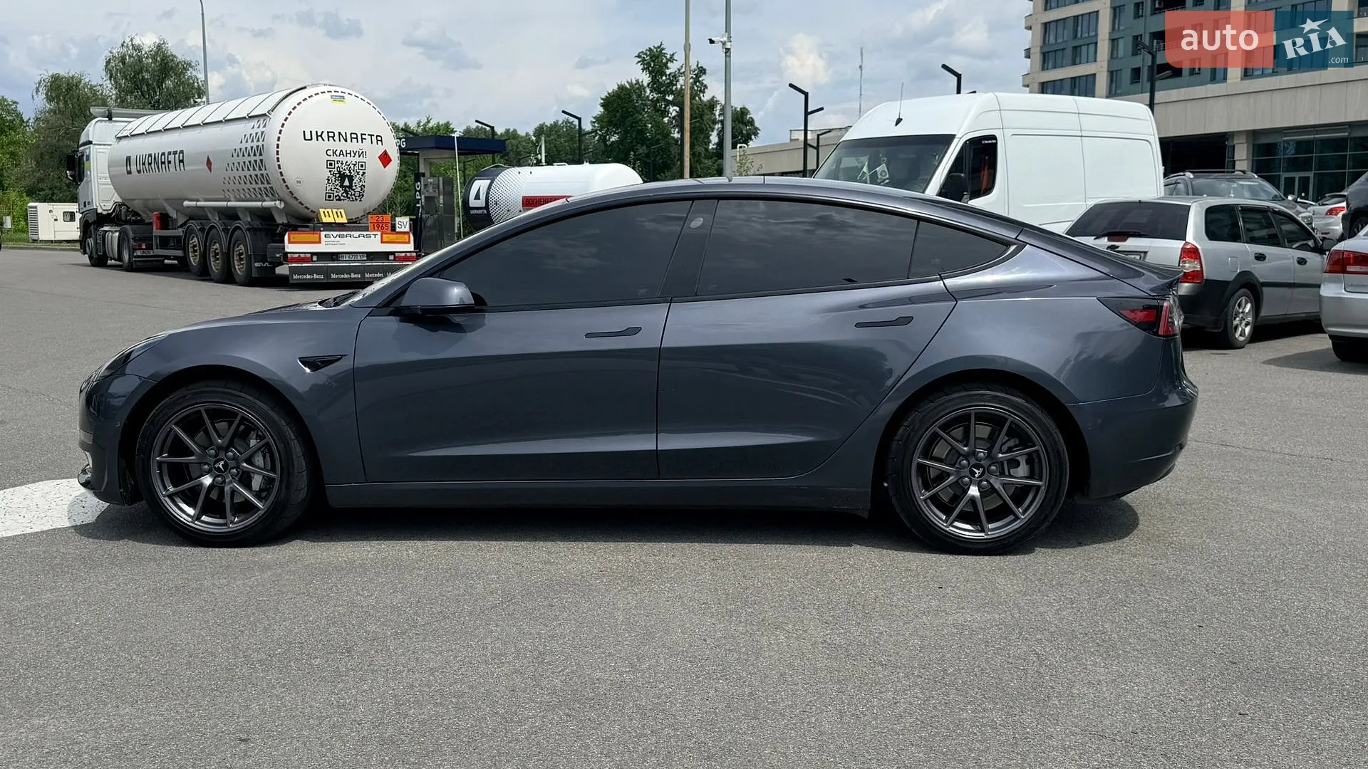 2022 Tesla Model 3 - мініатюра 10