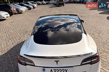 Седан Tesla Model 3 2019 в Харькове