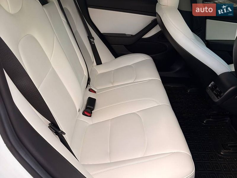 Седан Tesla Model 3 2019 в Харькове