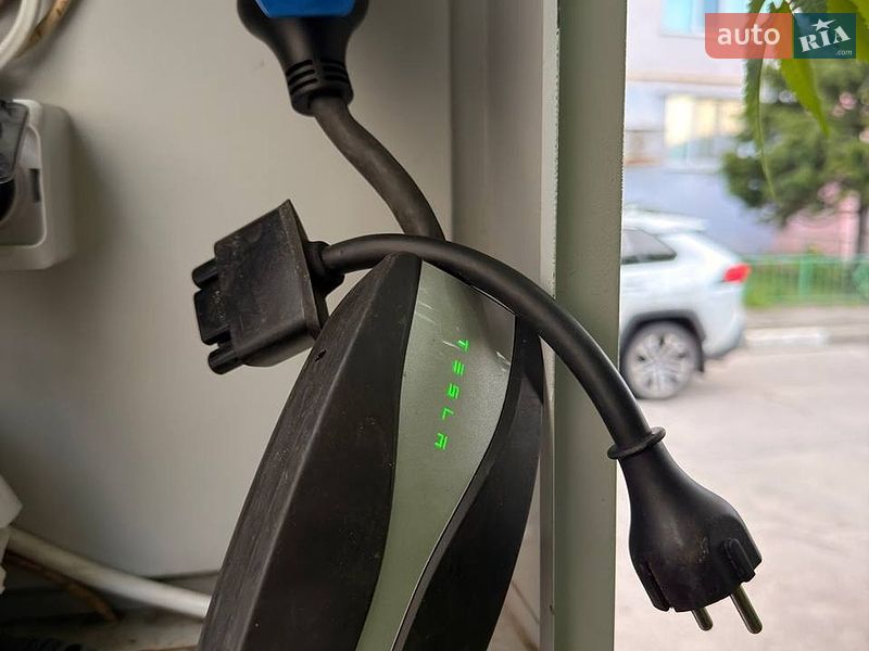 Седан Tesla Model 3 2019 в Харькове