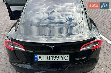 Седан Tesla Model 3 2018 в Киеве