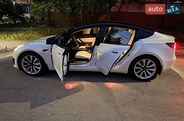 Седан Tesla Model 3 2019 в Харькове