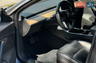 Седан Tesla Model 3 2018 в Борисполе