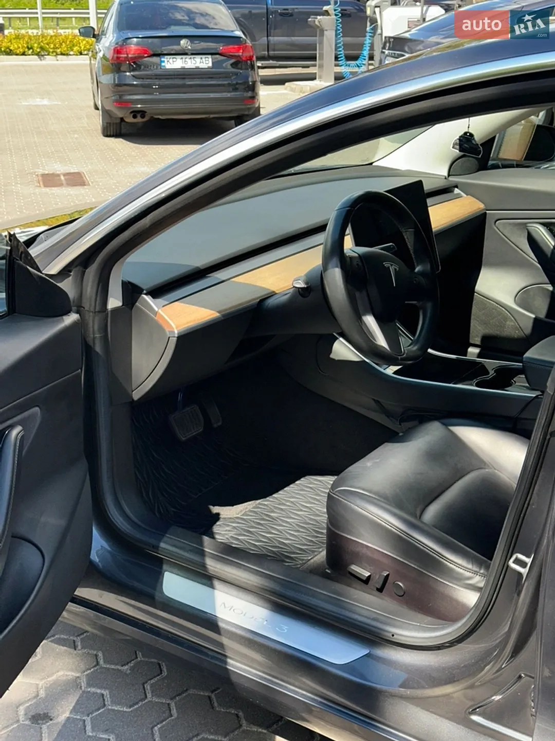 2018 Tesla Model 3 - мініатюра 9