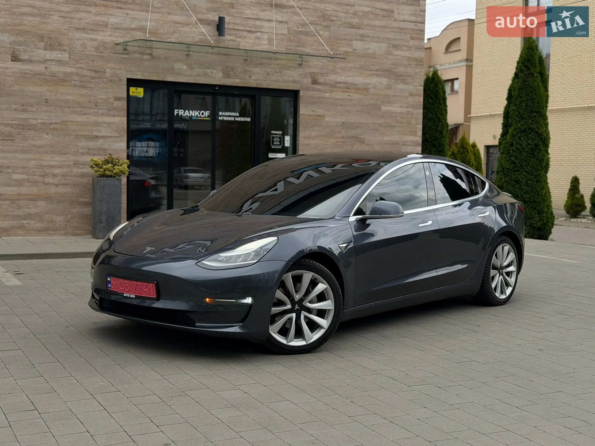 2019 Tesla Model 3 - фото 1