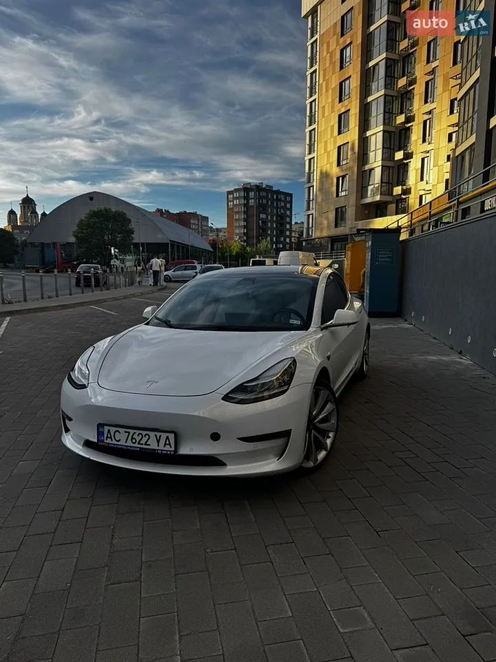 2019 Tesla Model 3 - мініатюра 16