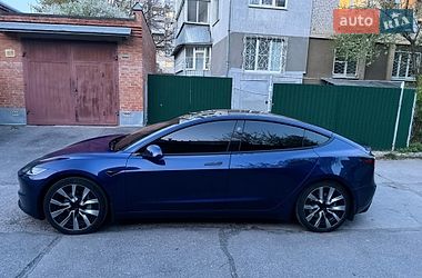 Седан Tesla Model 3 2024 в Вінниці