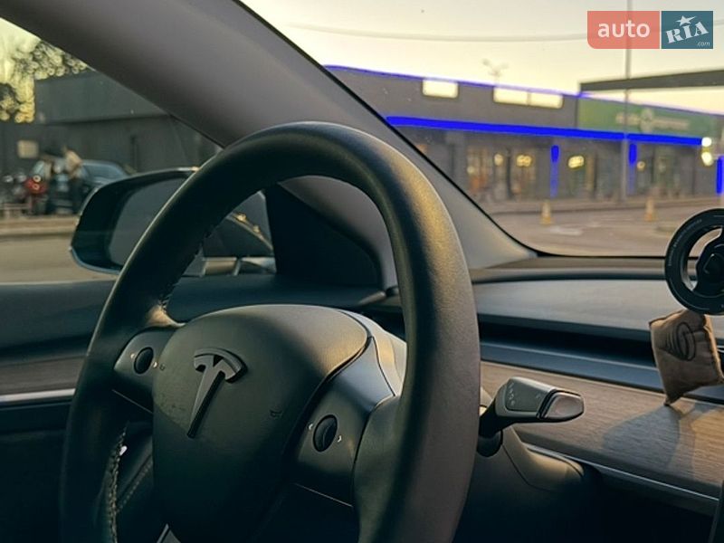 Седан Tesla Model 3 2018 в Борисполе