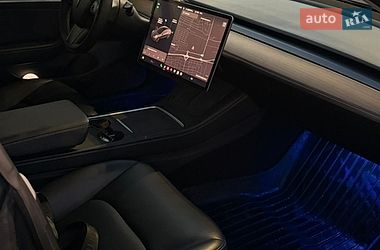 Седан Tesla Model 3 2018 в Борисполе